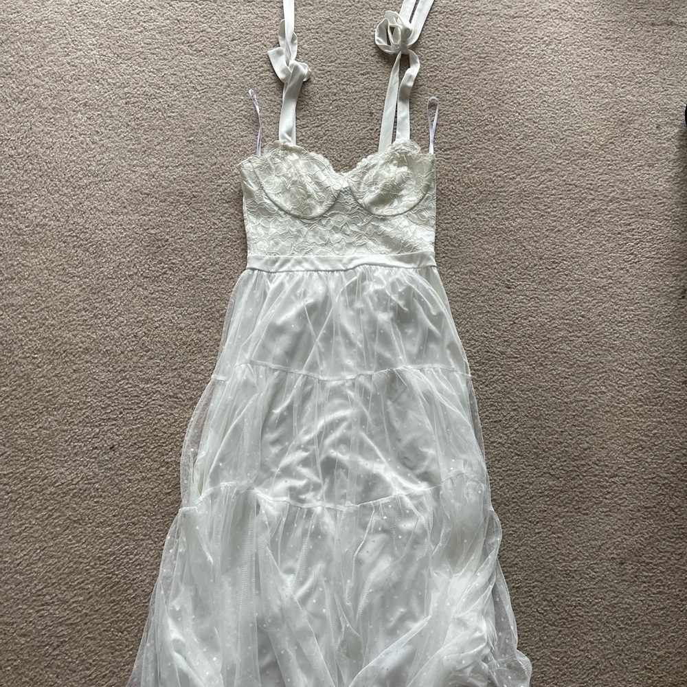 Lulu's White Lace Wedding Dress